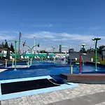 아파트 Sara