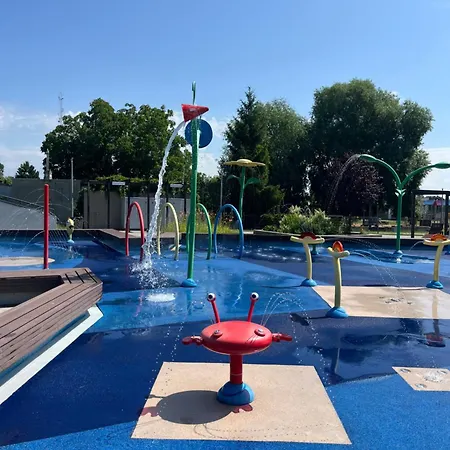 Sara アパート トゥレク